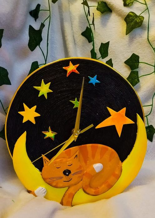 Годинник "Котик на місяці"