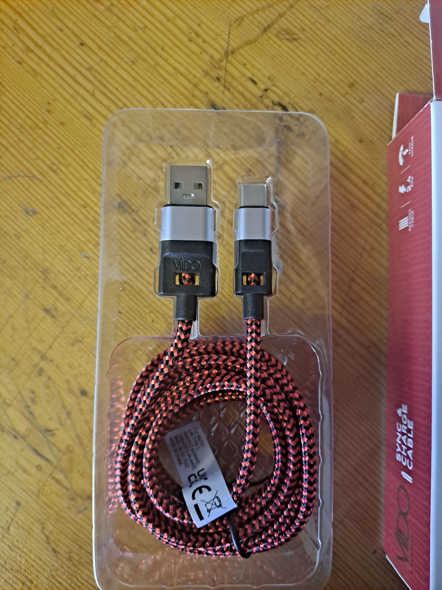 Sprzedam kabel USB Typu C Ładowania i Synchronizacji