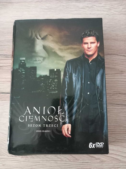 Anioł Ciemności sezon trzeci 6 DVD