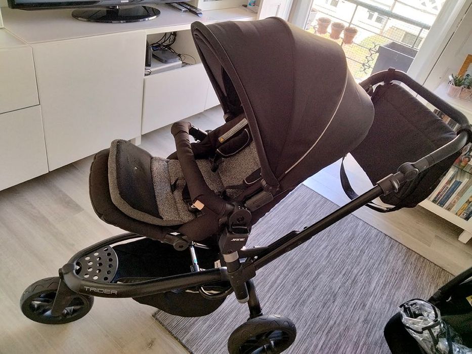 Carrinho de bebé + Ovo + Mala marca Jané Trider