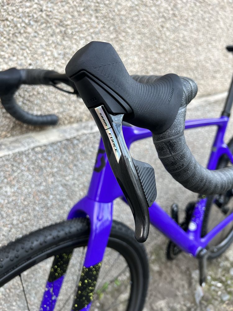 2025 Scott addict gravel 10 size L колеса карбон
