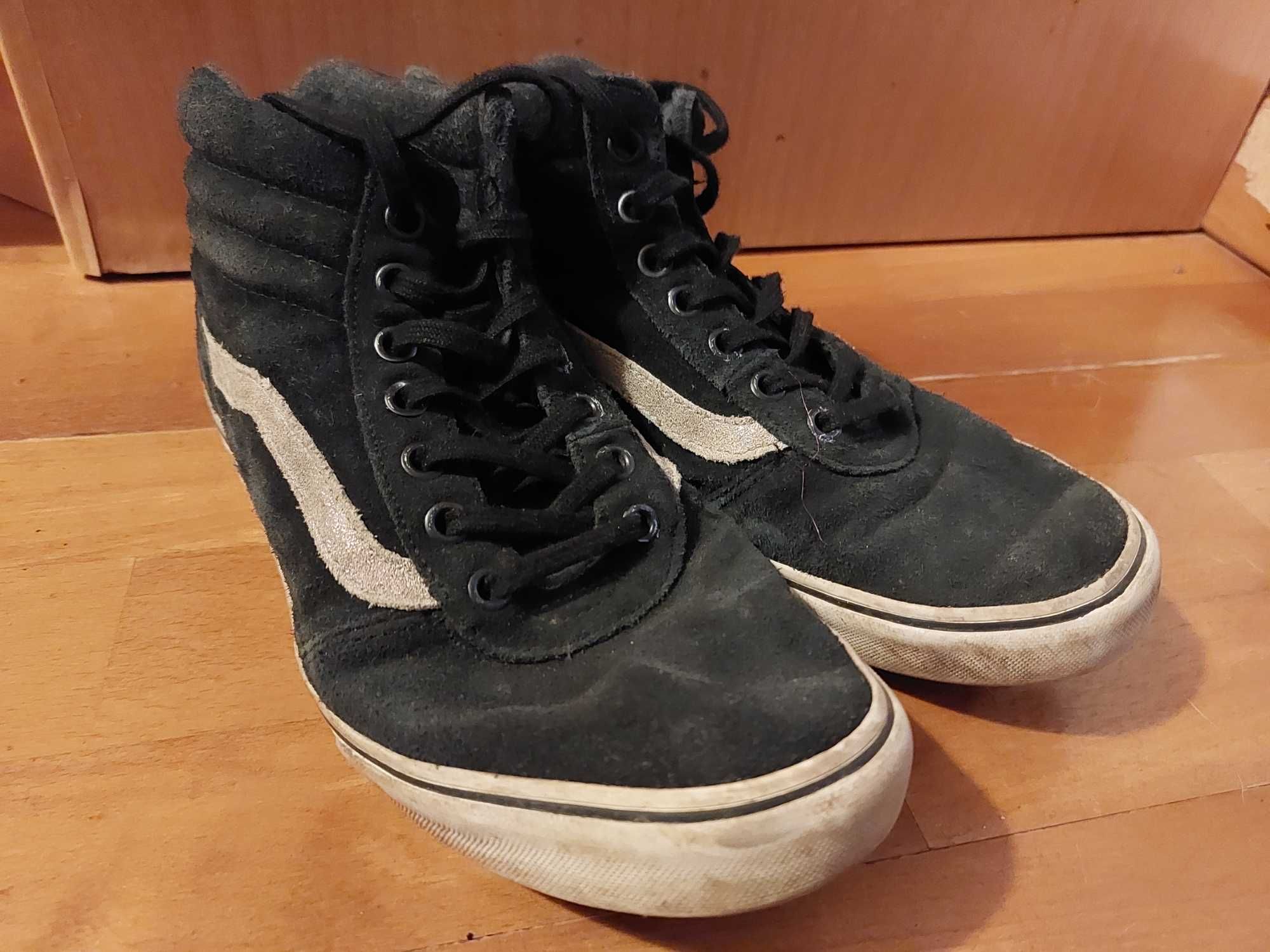 Ténis Botas Vans Número 39 Pretas