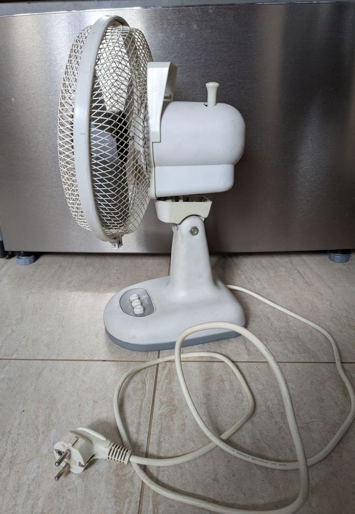 Wentylator stojący wiatrak Rega 32W cichy, długi kabel zasilający