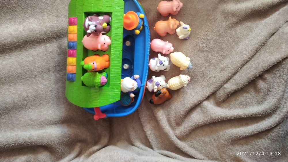 фигурки  кораблик ковчег от кидиленд