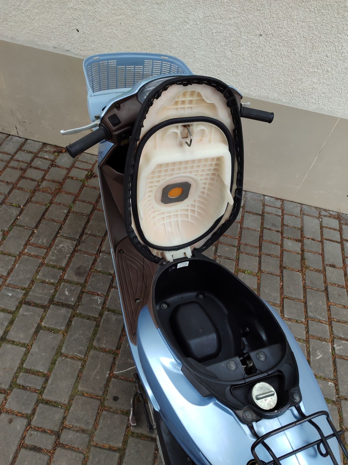 Honda dio af 68 cesta