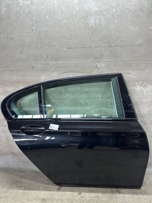 Двери правые BMW G12 475