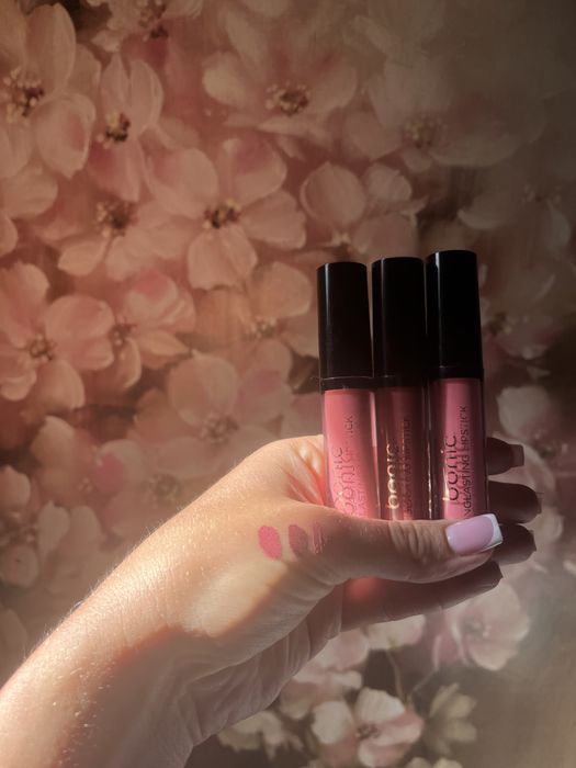 Помада стійка рідка матова Bonic Longlasting Lipstick