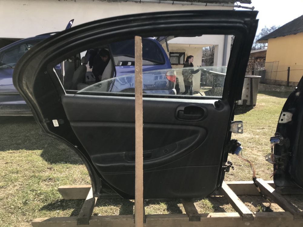 Дверки Chrysler sebring
