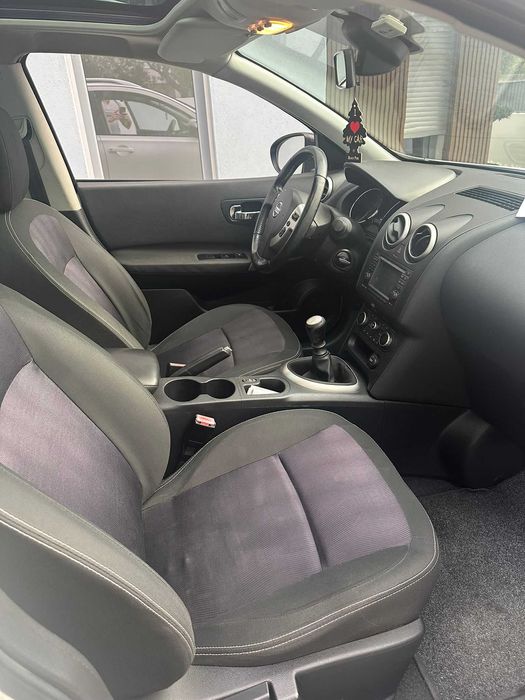 Nissan Qashqai 1.5 dci Tekna Sport