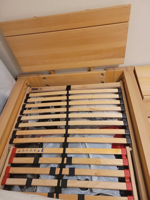 Sprzedam drewniane łóżko bukowe pojedyncze 90 cm