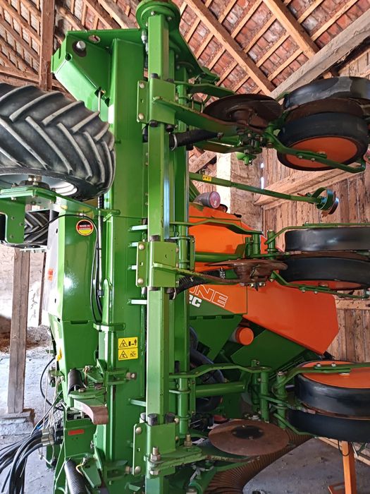 Amazone EDX 6000-2c siewnik kukurydzy nie kuhn kvenreland gaspardo