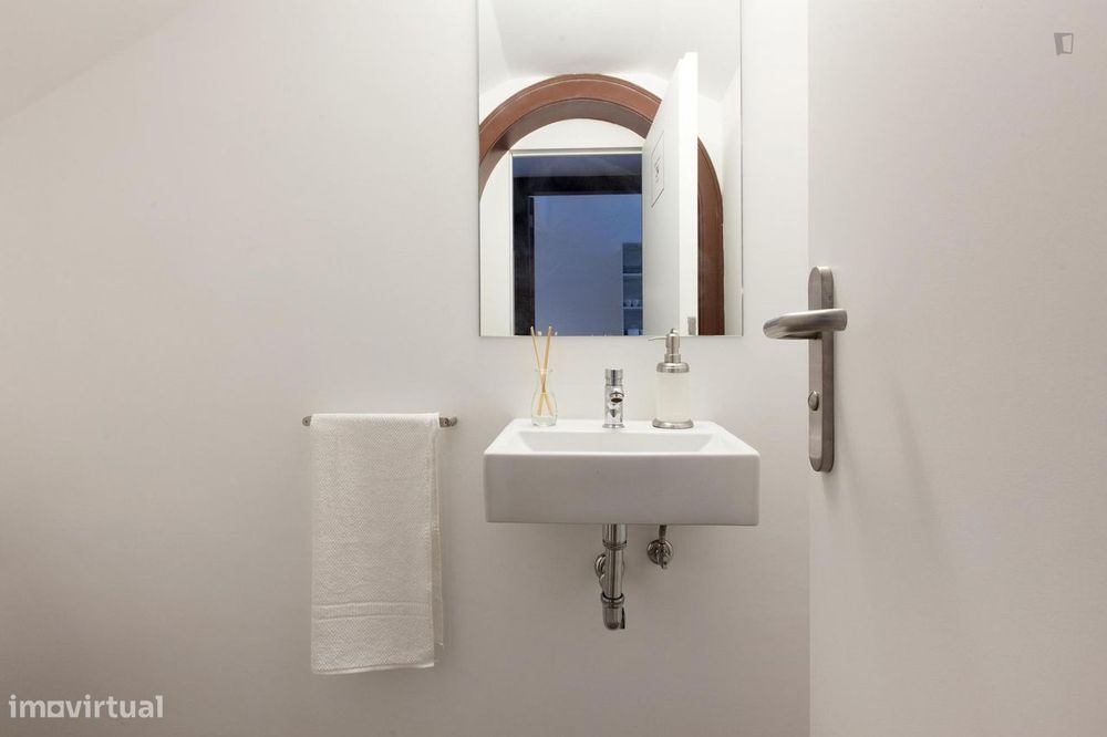 59408 - Quarto com cama de solteiro, com...
