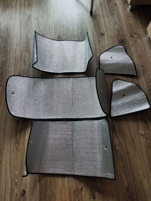 Zestaw osłon przeciwsłonecznych Toyota RAV4 2009–2012