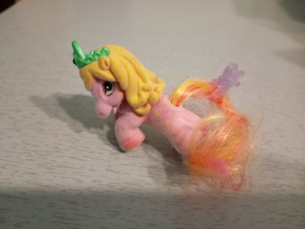 Unicórnios miniaturas