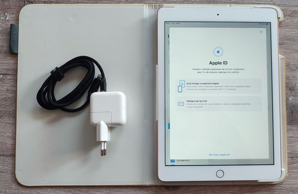 iPad 6 WiFi/LTE 32GB, bat. 95%, IOS 17.7.10