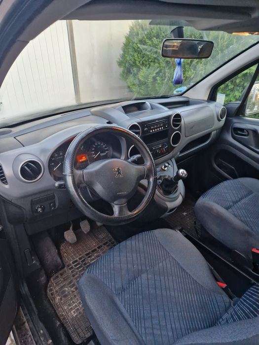 pegueot partner 2009r dobry stan po wymianie rozrządu