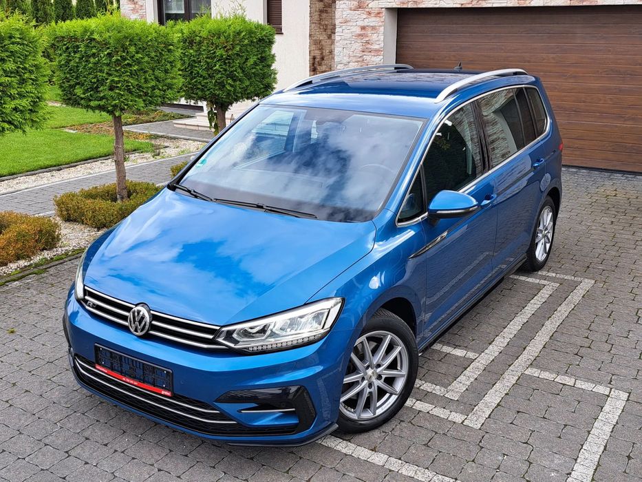 Volkswagen Touran 2,0TDI 150PS R-Line 7-osob. Automat, Navi...