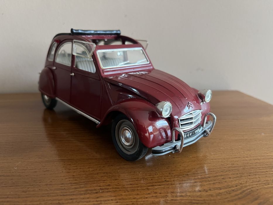 Sprzedam autko Citroëna 2CV 1:17 Solido