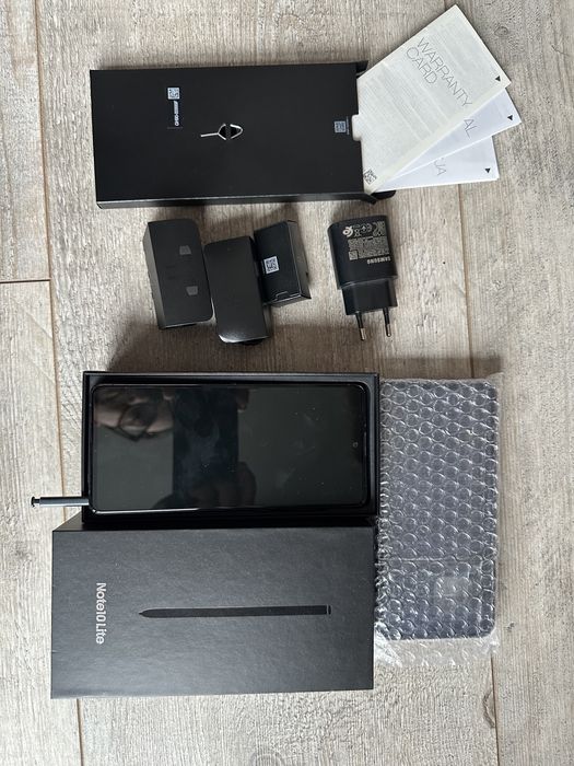 Samsung Galaxy Note 10 SM-N770F/DS Aura Black 128GB