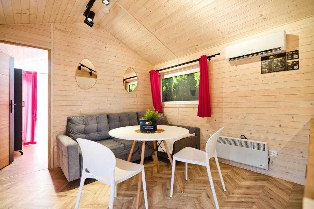 Domki 100 metrów od Energylandii