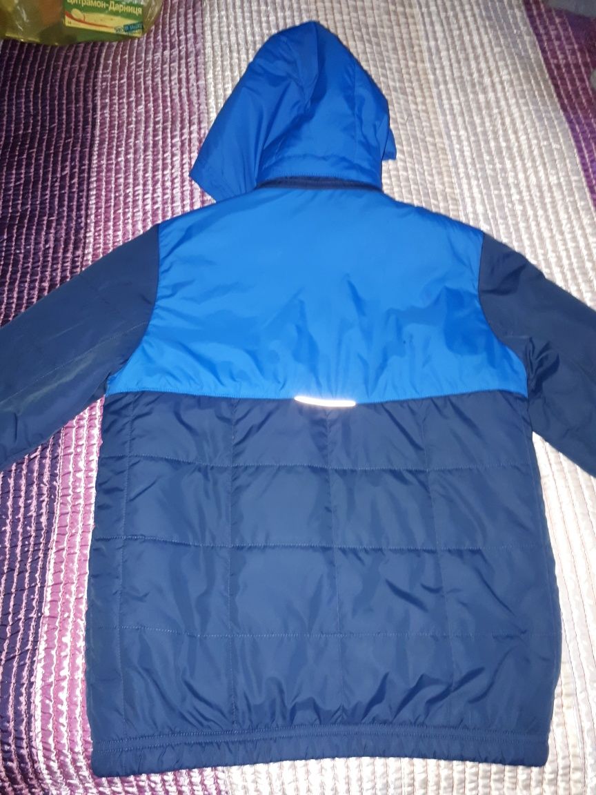 Курточка Адидас Adidas на мальчика  9-10 лет новое состояние