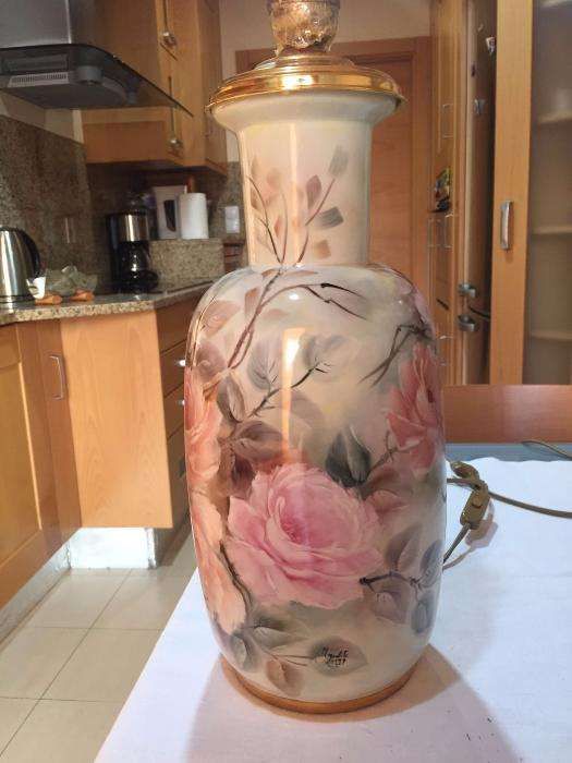 Candeeiro pintado a mão