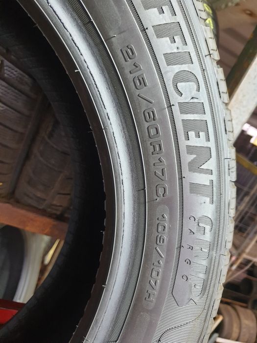 215/60R17C 109/107H  Goodyear EfficientGrip Cargo       L250/100B
