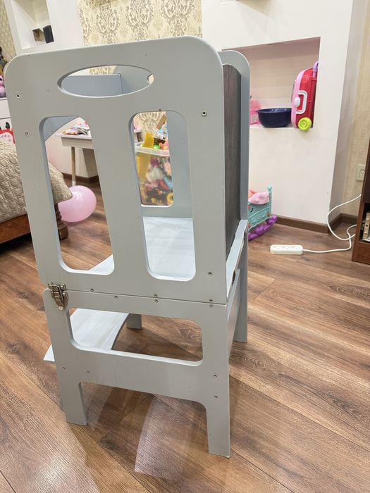 Башня-помічник дитячий, бу, в хорошому стані