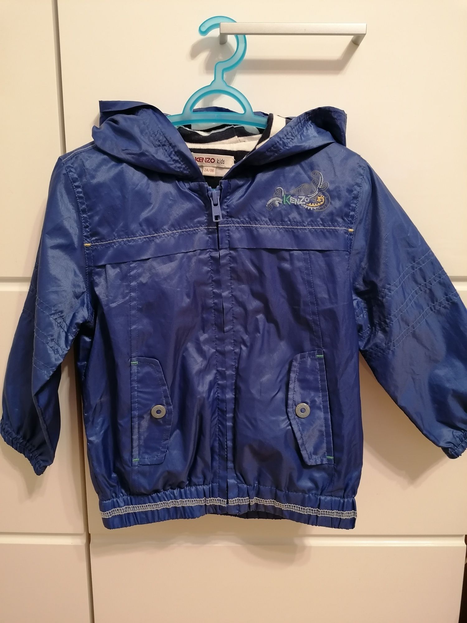 Kurtka Kenzo Kids 86 cm przeciwdeszczowa