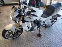 Honda hornet muito bonit
