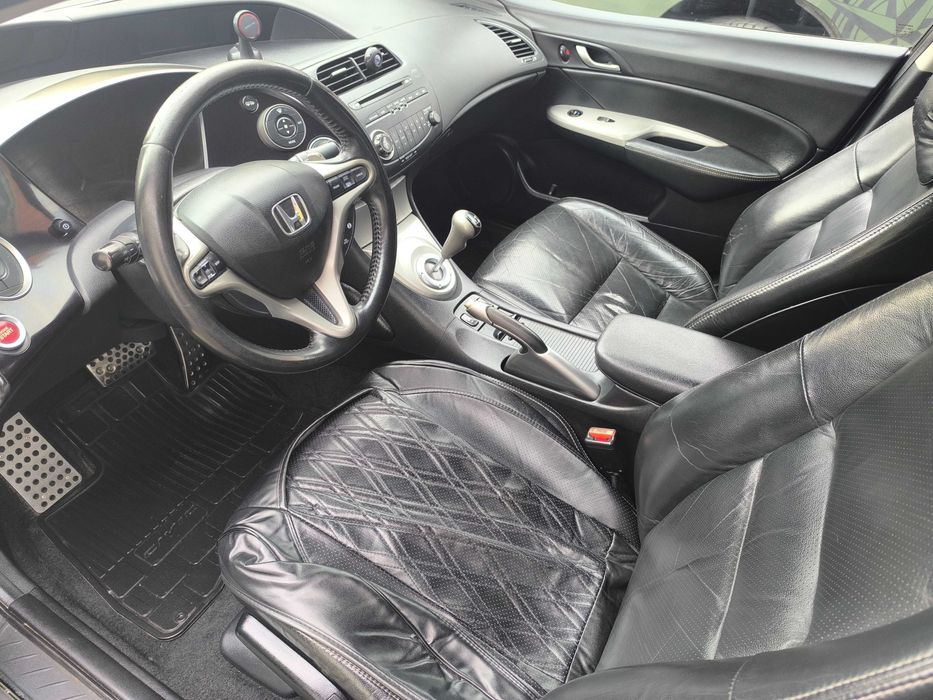 Honda Civic Viii Ufo 1.8 Vtec Automat Ishift Skora Ksenon Executive