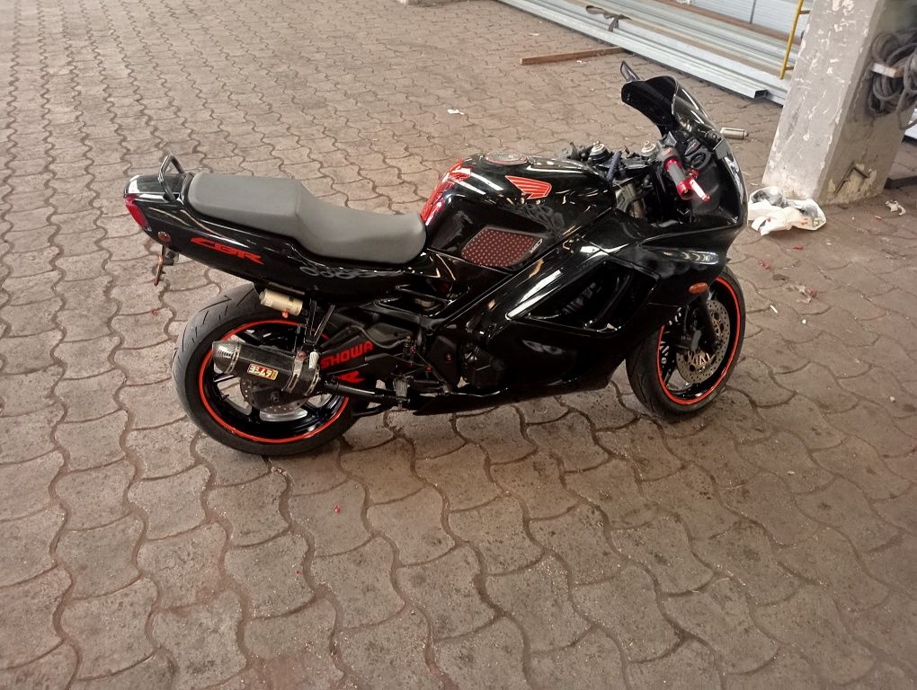 Mota Honda CBR 600