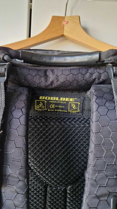 Plecak ochraniacz Boblbee Megalopolis 25 gtx black mat