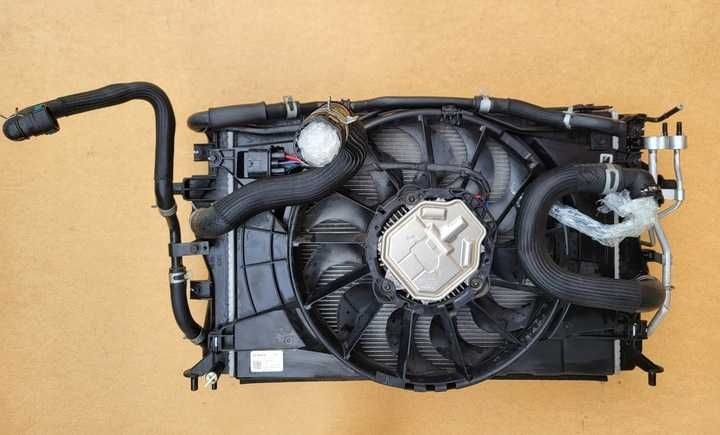 Панель передня телевізор радіатори	Kia Niro Electric Разборка