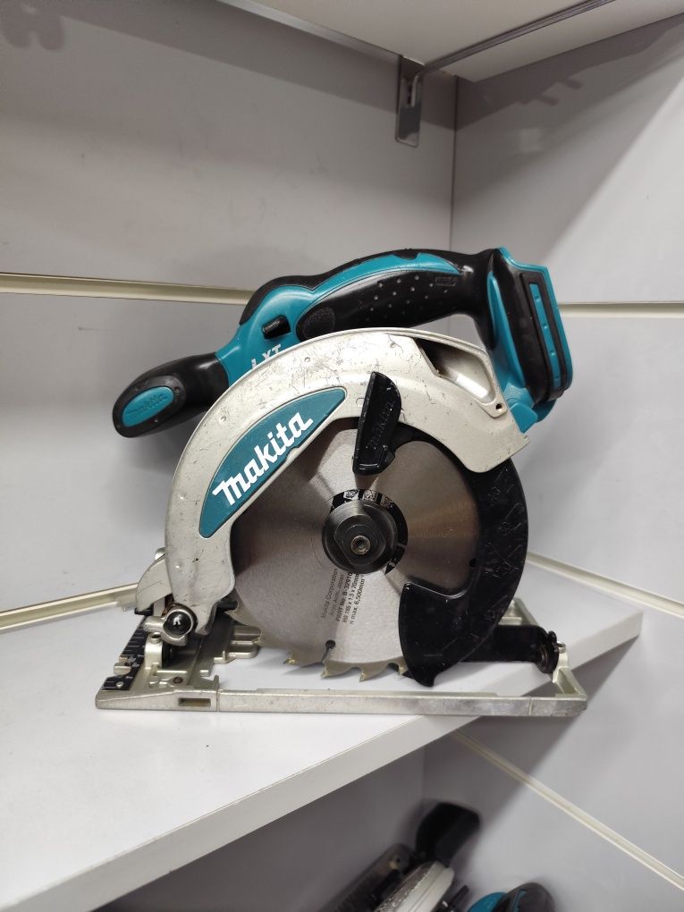 Makita DSS610 акумуляторна паркетка Макіта оригінал