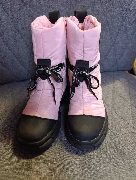 Зимові чобітки для дівчинки