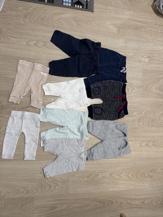 (5) 9 par spodenek dzieciecych r.56