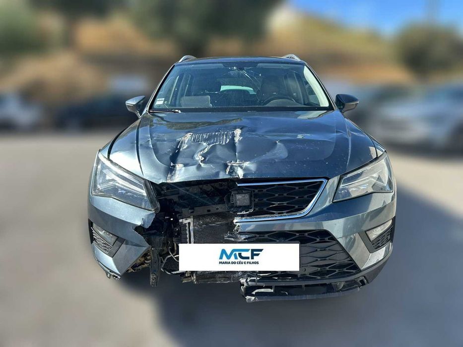 Seat Ateca 1.6 TDI 115 cv de 2018 Salvado