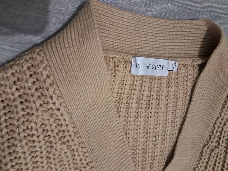 Стильний кардиган на запах кофта з поясом акрил