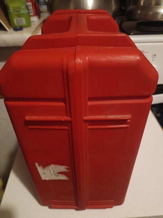 Kolekcjonerski Kufer Warka