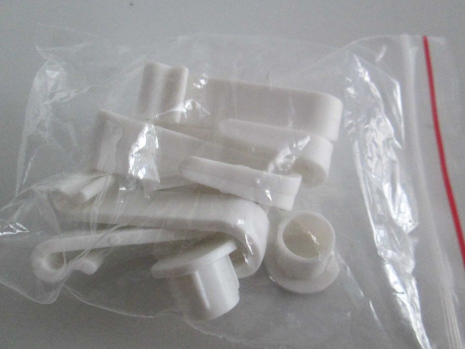 Prateleiras - a de baixo é amovível