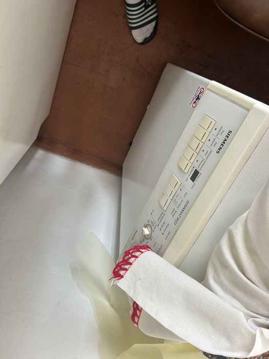 продам стиральну машину simens