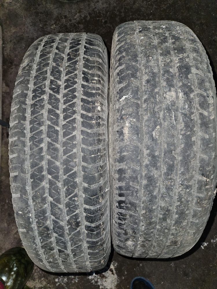 Шини Bridgestone 205/70 R17