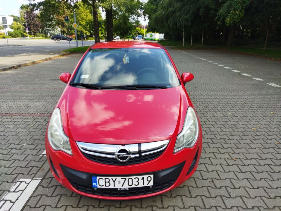 Opel Corsa D Eco flex 1.2 benzyna rok 2011 ekonomiczna jazda