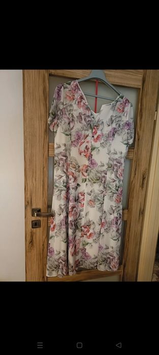Sukienka elegancka 48