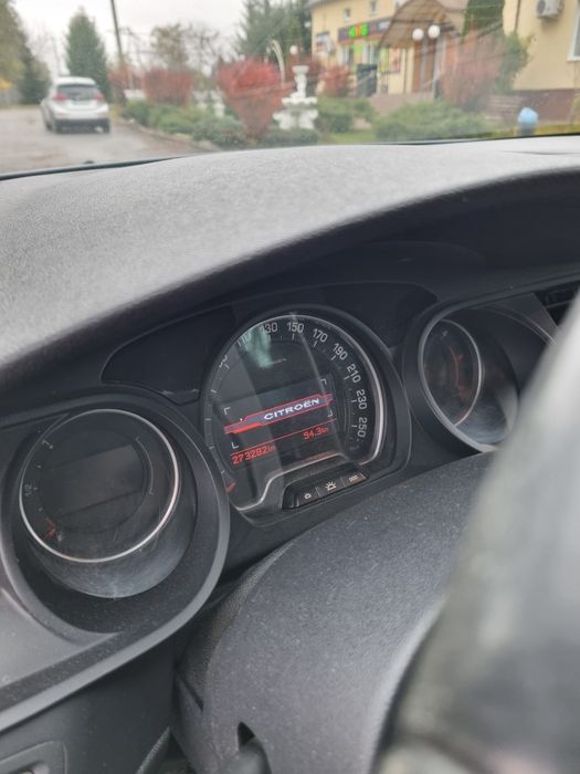 Citroen c5 x7  2012 рік 2.0hdi