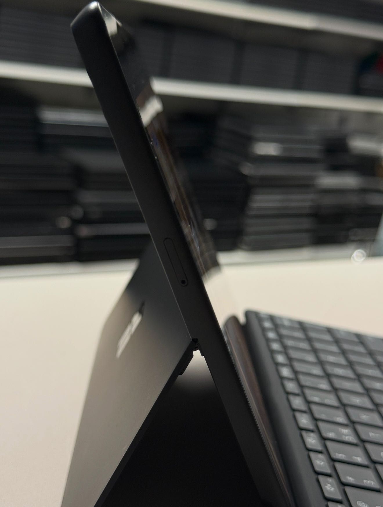Tablet Microsoft Surface Go3 10,5" Wi-Fi LTE i3/8/256GB SIM + Klawa