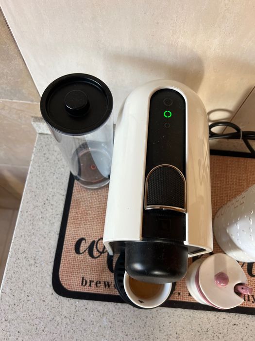 Máquina de Café Nespresso