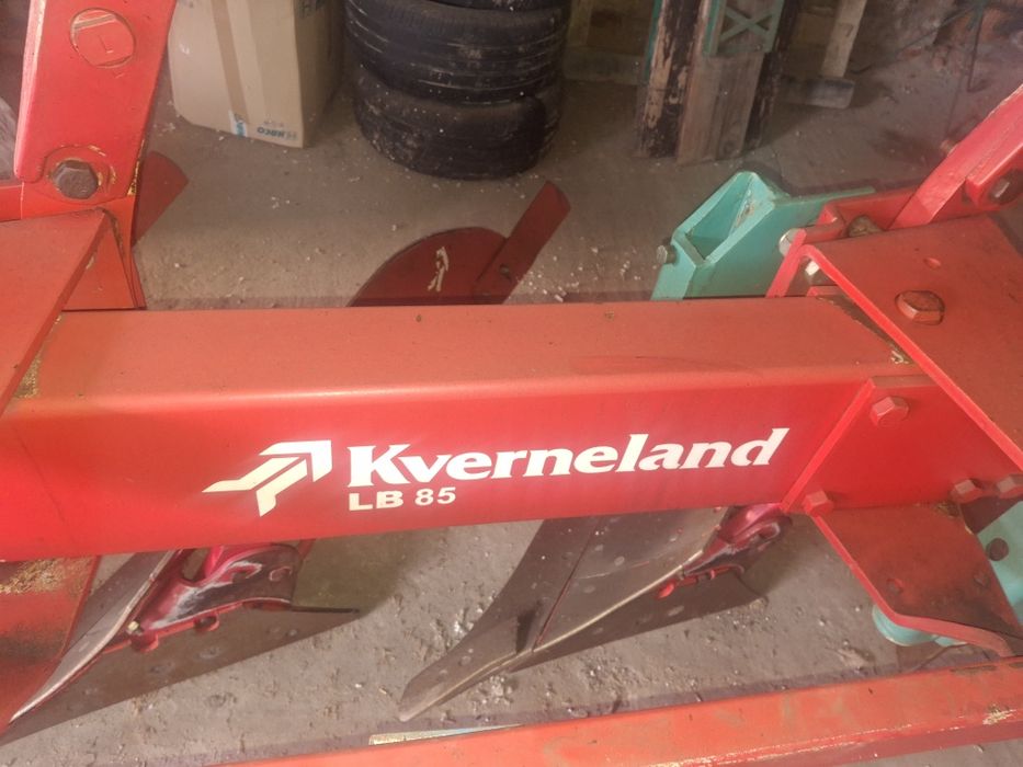 Pług vario kverneland lb 85 okazja obrotowy  4+1