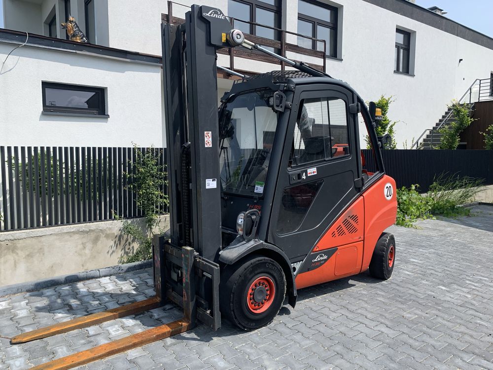Wózek widłowy Linde H35T-02, 4.65 TRIPLEX, 2018 rok, 7270 h, pełna kab